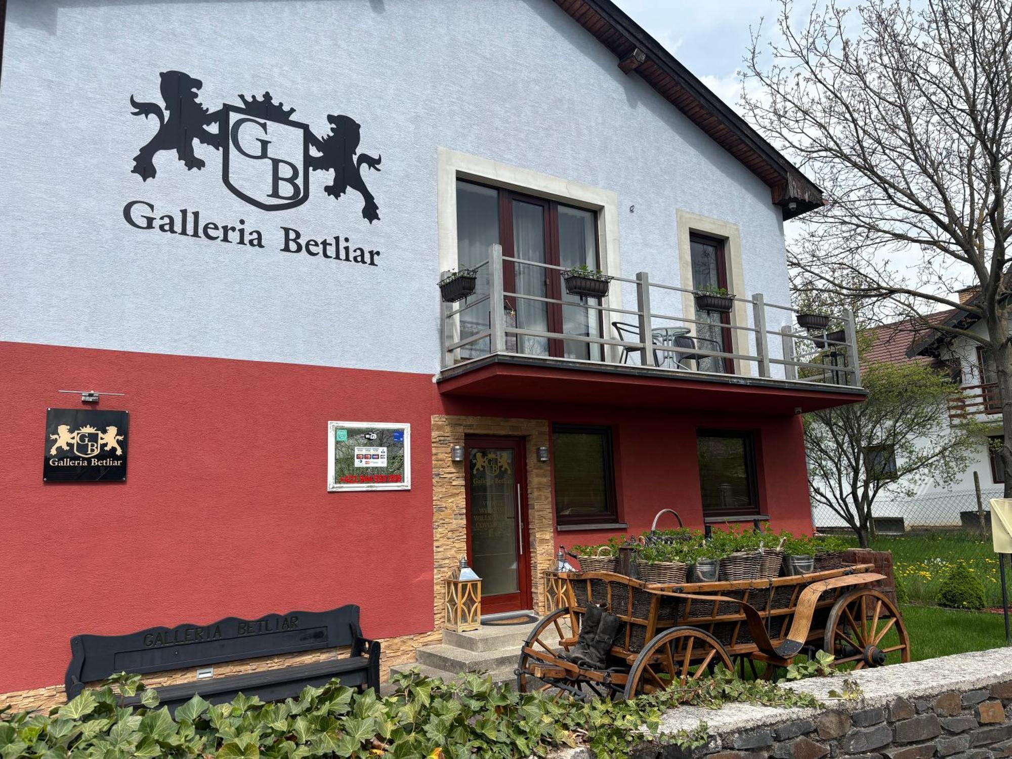 Galleria Betliar Bagian luar foto